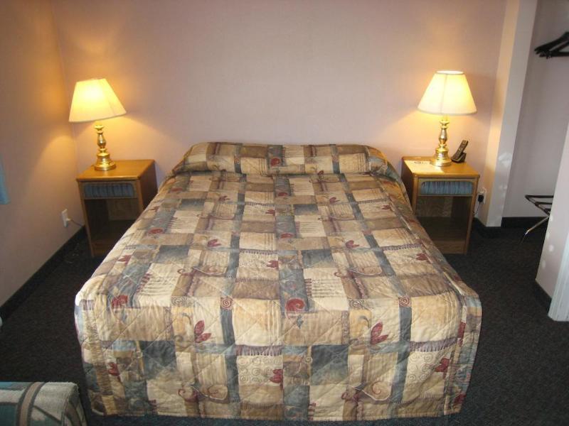 Rondo Motel Golden Buitenkant foto